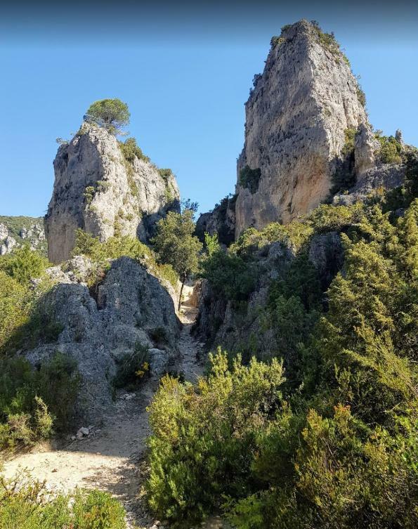 فيلا Les Barons De Guers Castelnau-de-Guers المظهر الخارجي الصورة